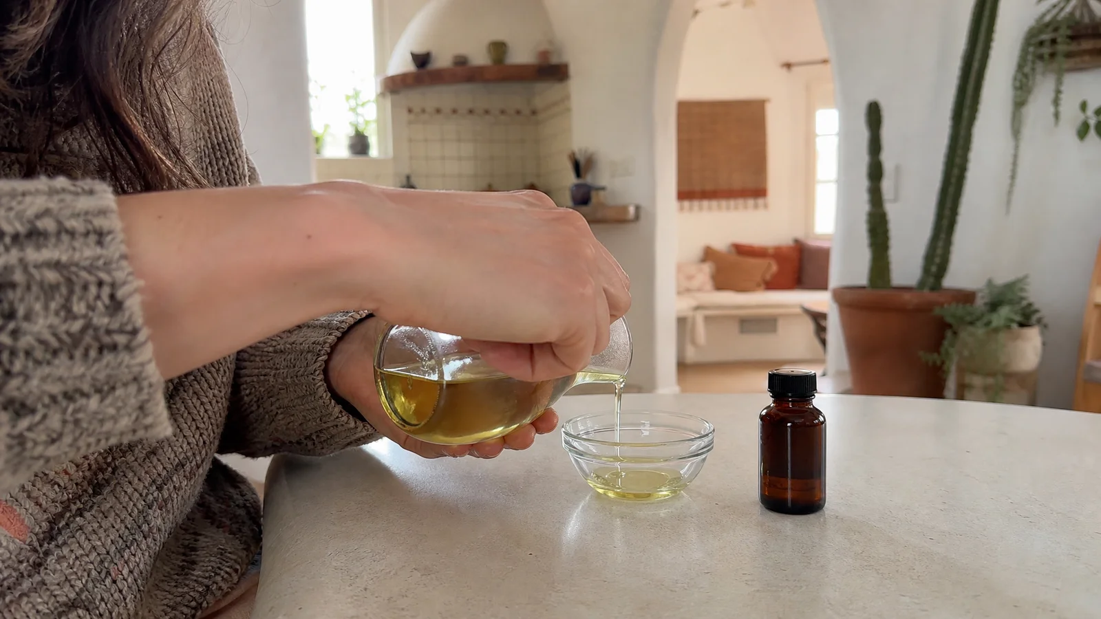 How to Dilute Lemon Eucalyptus Oil: Dilution Chart and Carrier Oils